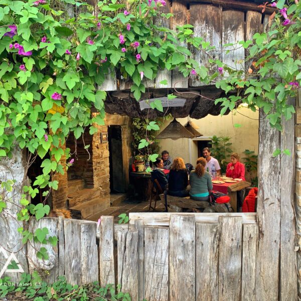 3.viaje-a-los-oscos-three-mountains-2026