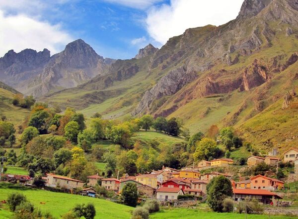 12.viaje-asturias-ubinas-cabo-penas-con-three-mountains